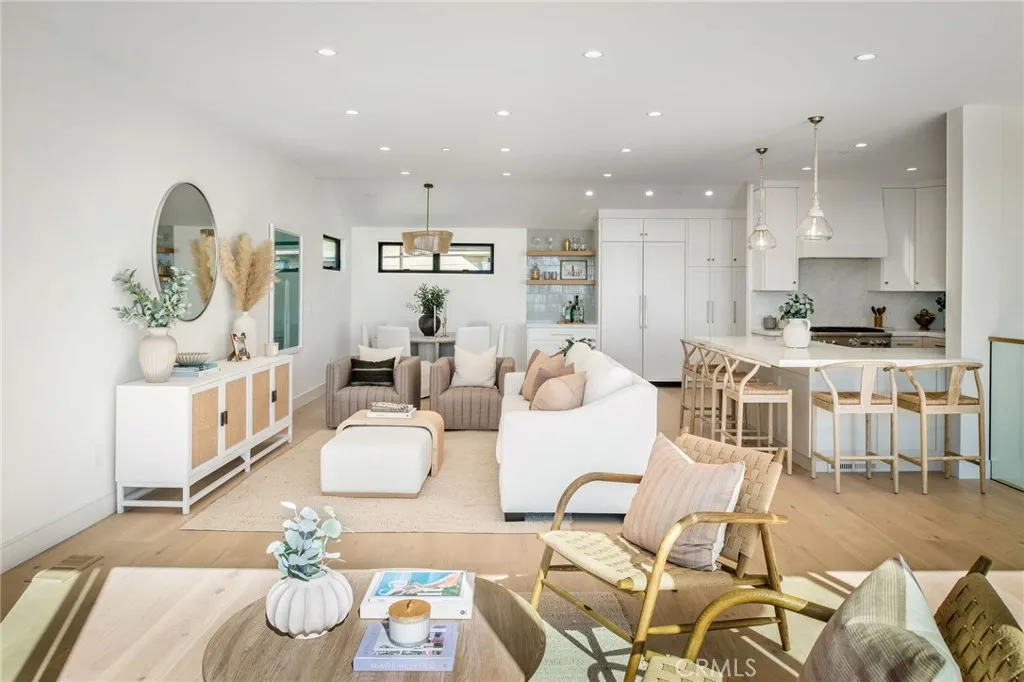 Additional image 21 of 89 Bayview Dr, Manhattan Beach, CA 90266