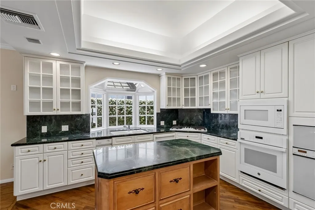 Additional image 100 of 10190 Baywood Court, Los Angeles, CA 90077