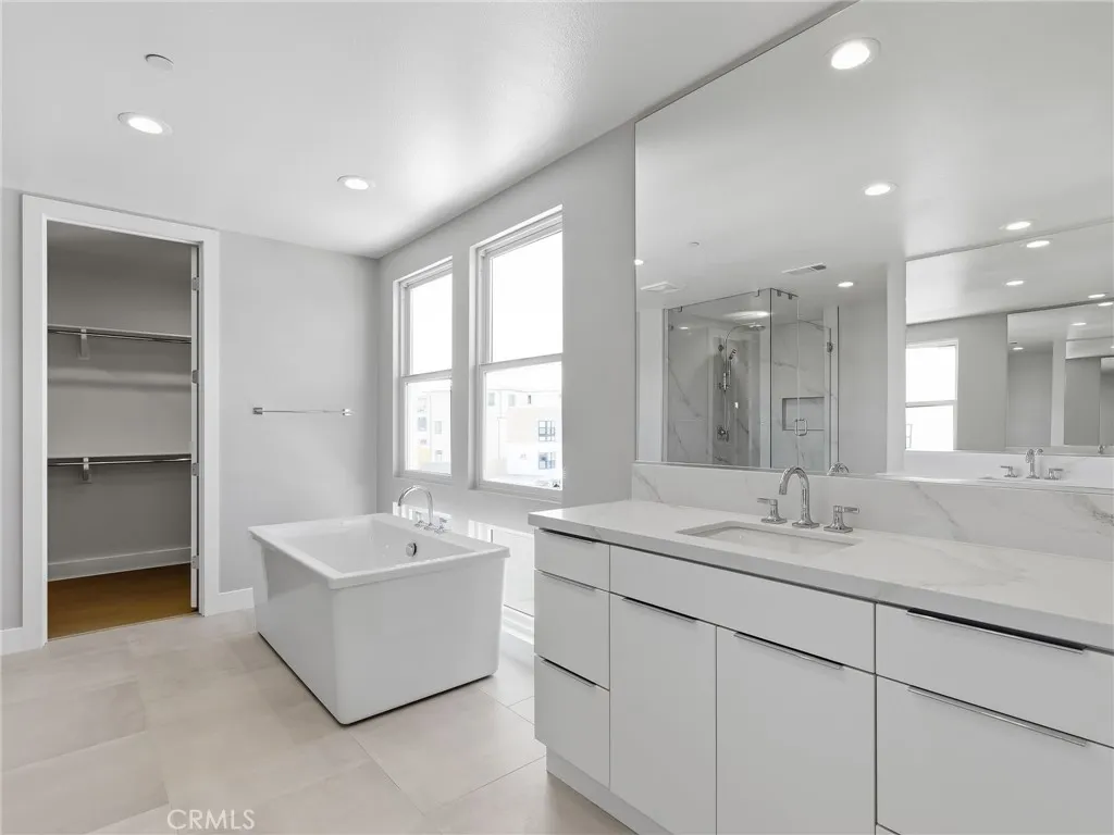 Additional image 45 of 132 Creation, Irvine, CA 92618