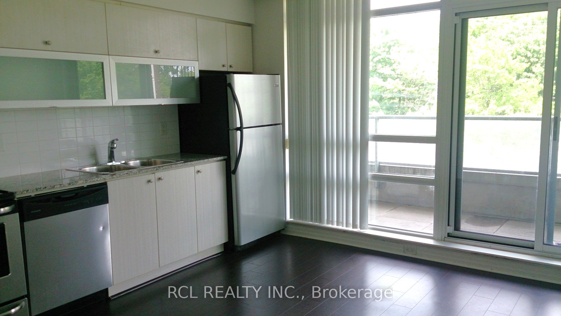 Additional image 2 of 101-2015 Sheppard Avenue E, Toronto, ON, M2J 1W6