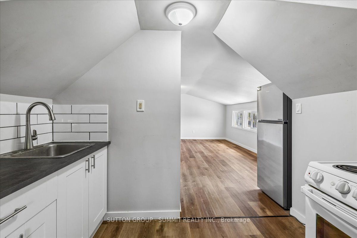 Additional image 6 of 155 1/2 Lake Street, St. Catharines, ON, L2R 5Y5