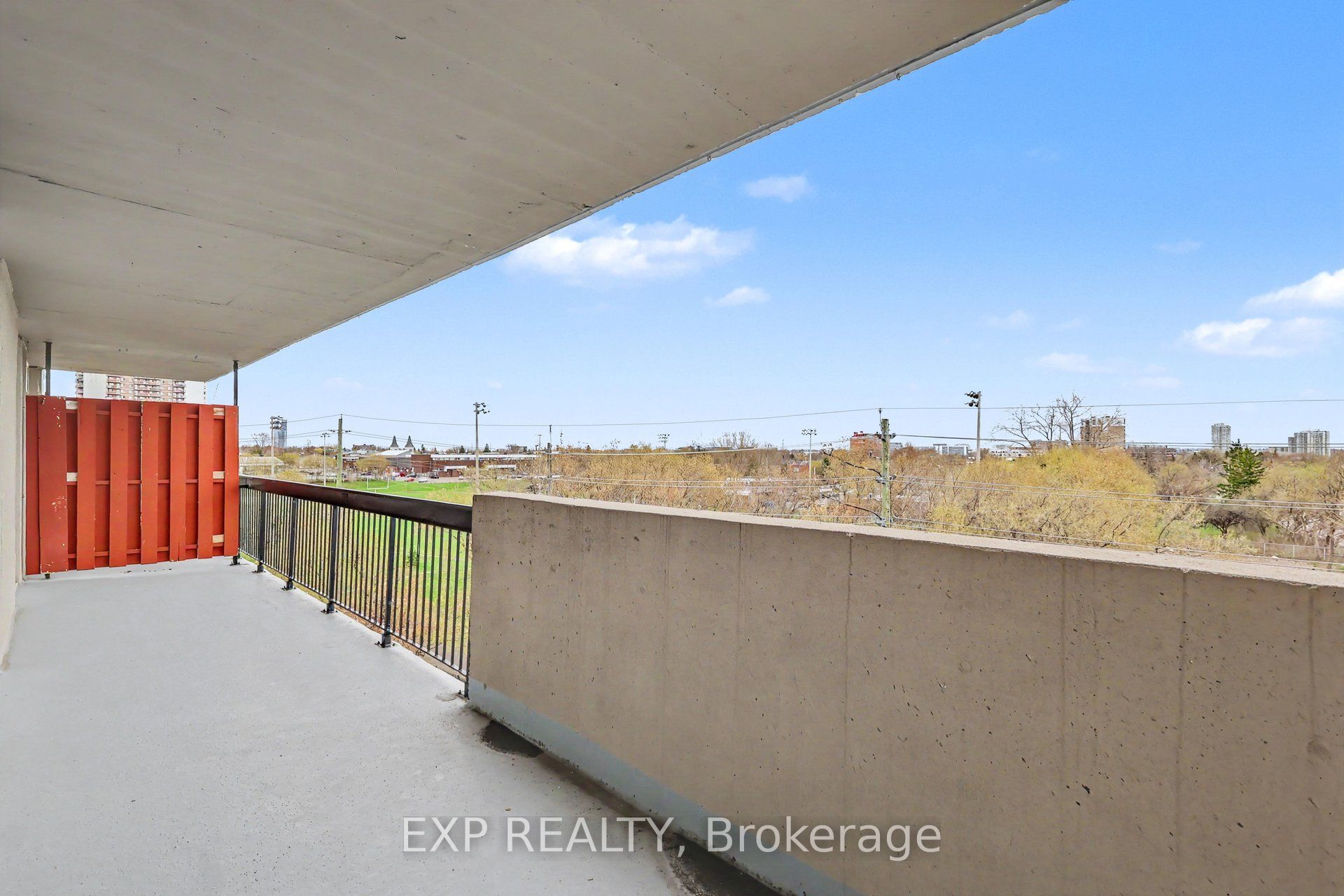 Additional image 5 of 509-158C Mcarthur Avenue, Ottawa, ON, K1L 8E7