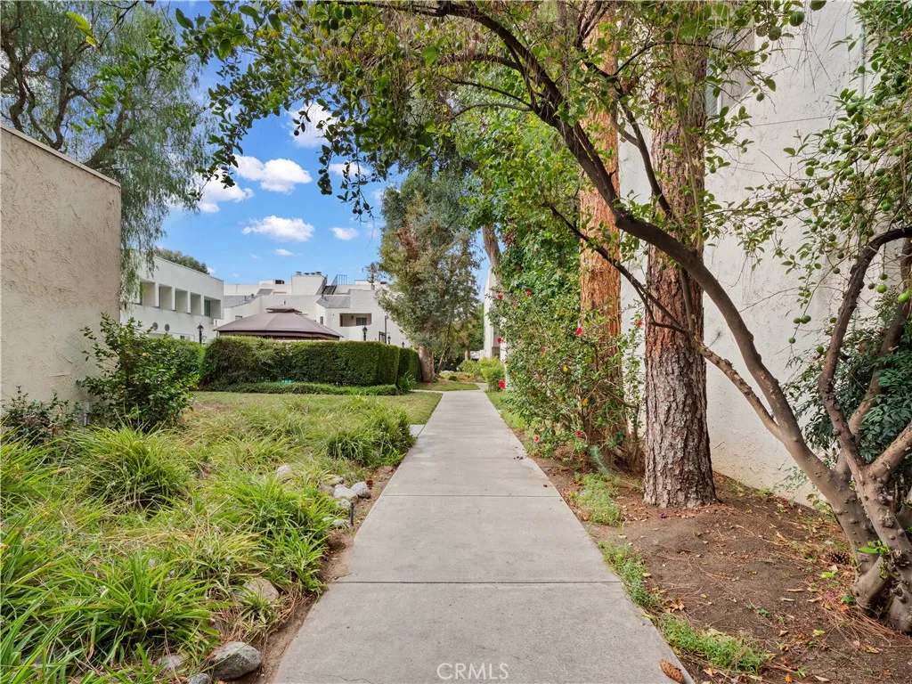 Additional image 72 of 18411 Hatteras Street Unit 138, Tarzana, CA 91356
