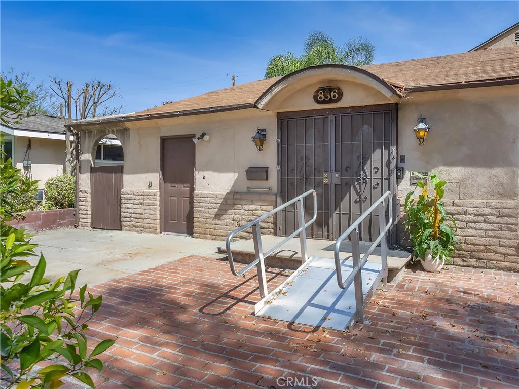Additional image 2 of 836 N Parish Place, Burbank, CA 91506