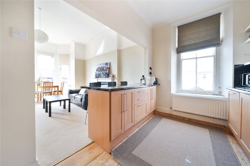 Additional image 16 of 3 bed maisonette for saleHughenden Road, Clifton, Bristol BS8
