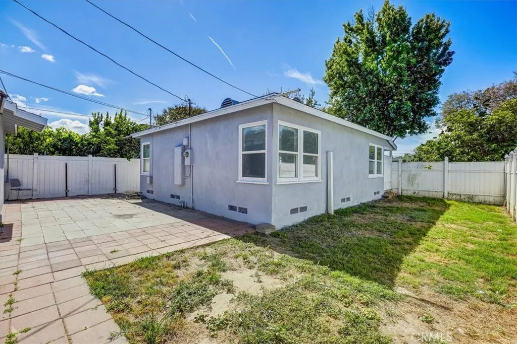 Additional image 76 of 301 E Forhan Street, Long Beach, CA 90805