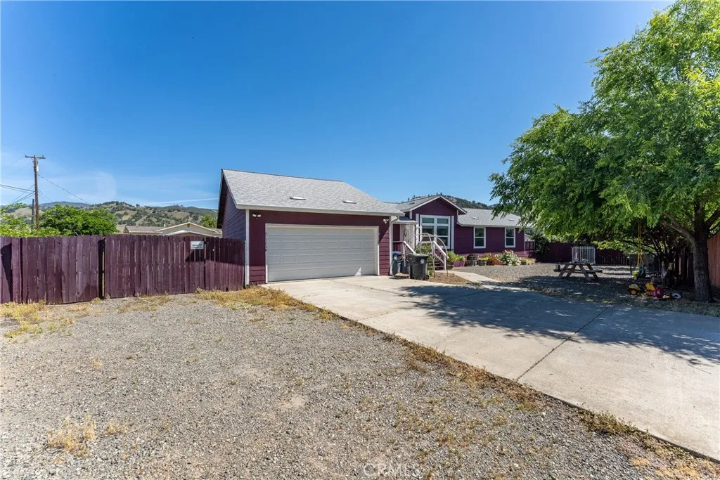 Additional image 18 of 17706 Holly Way, Clearlake Oaks, CA 95423