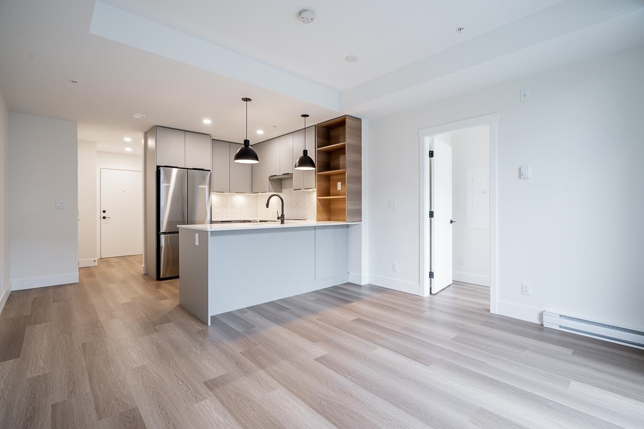 Additional image 6 of 405-10778 138 Street, Surrey, BC, V3T 5T2