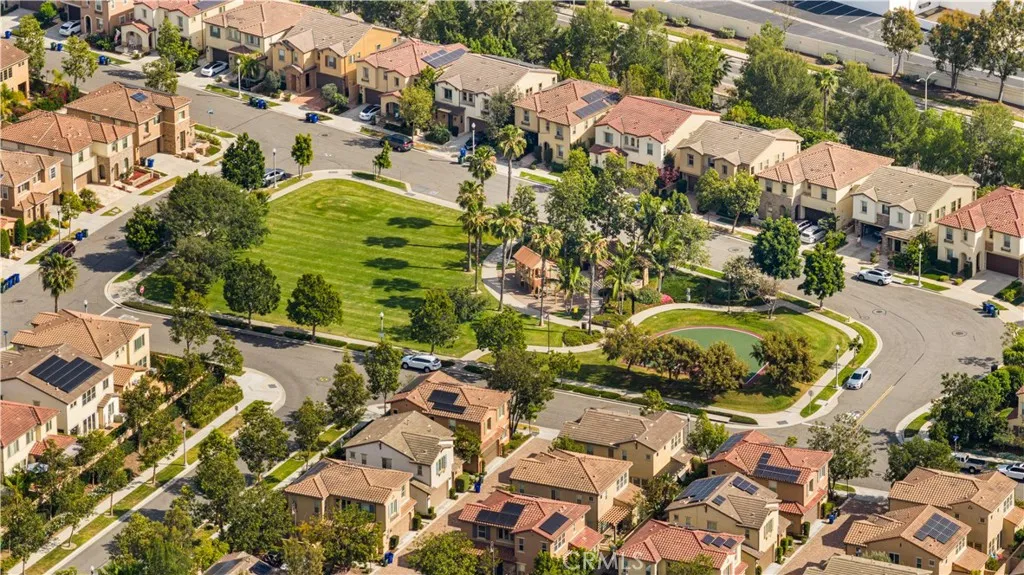 15 Calliope, Lake Forest, CA 92630