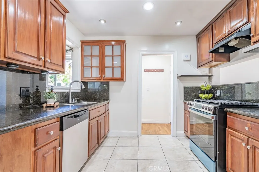 Additional image 68 of 7247 Donna Ave, Reseda, CA 91335