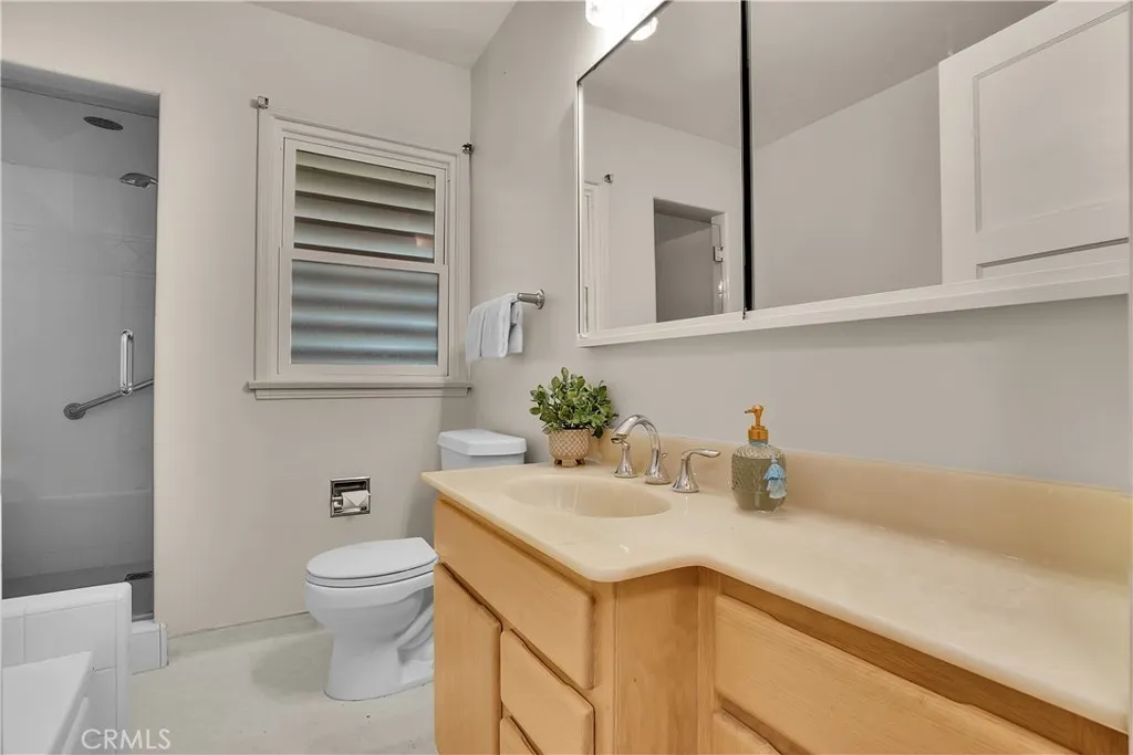 Additional image 33 of 7862 Jellico Avenue, Northridge, CA 91325