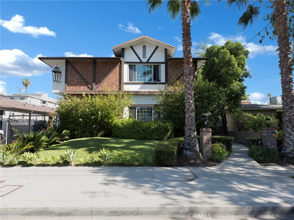 Additional image 77 of 12803 Bloomfield St Unit 2, Studio City, CA 91604