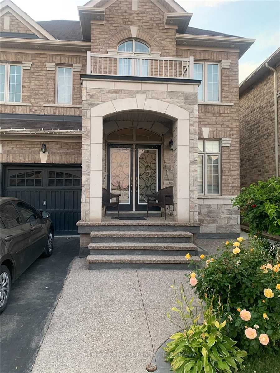 12 Bilby Street, Brampton, ON, L7A 4K3