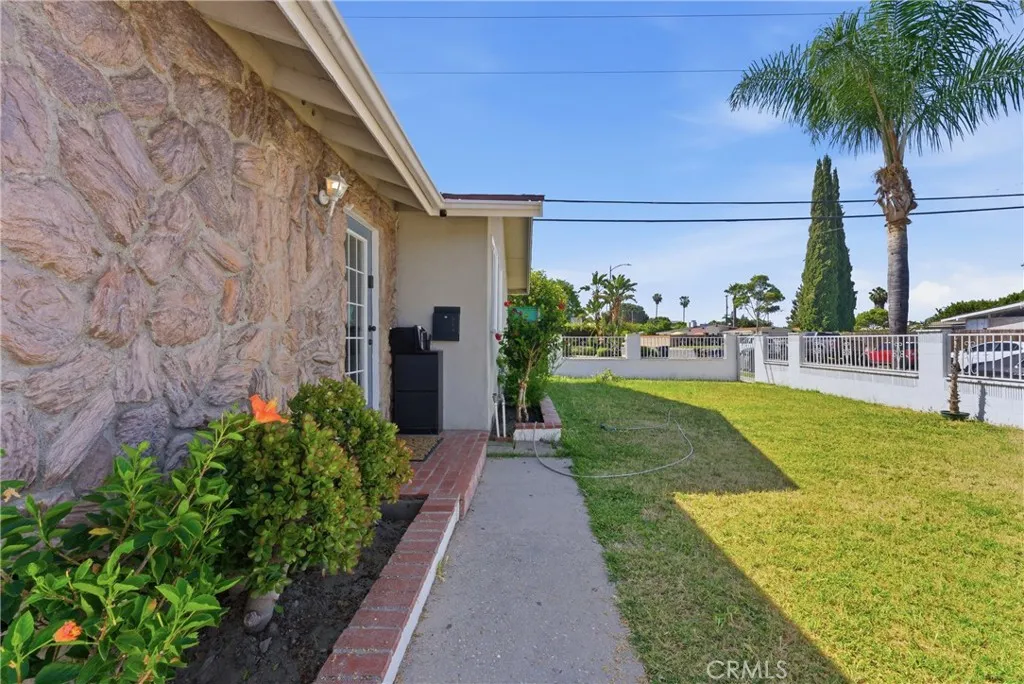 Additional image 63 of 1214 N Holly St, Anaheim, CA 92801