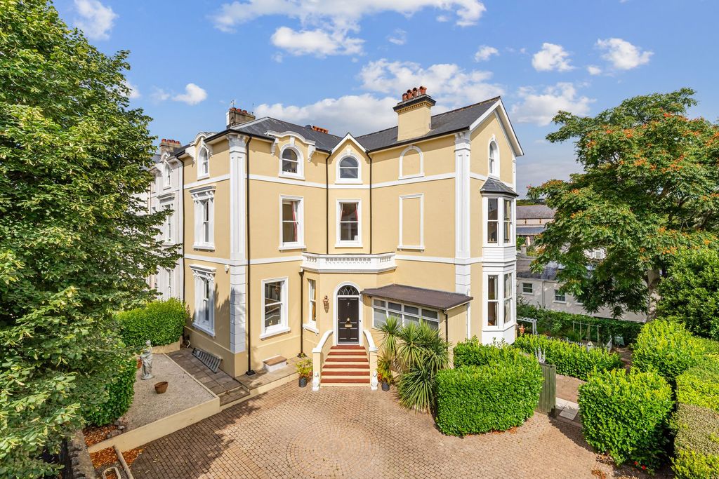 7 bed end terrace house for saleWellswood, Torquay TQ1