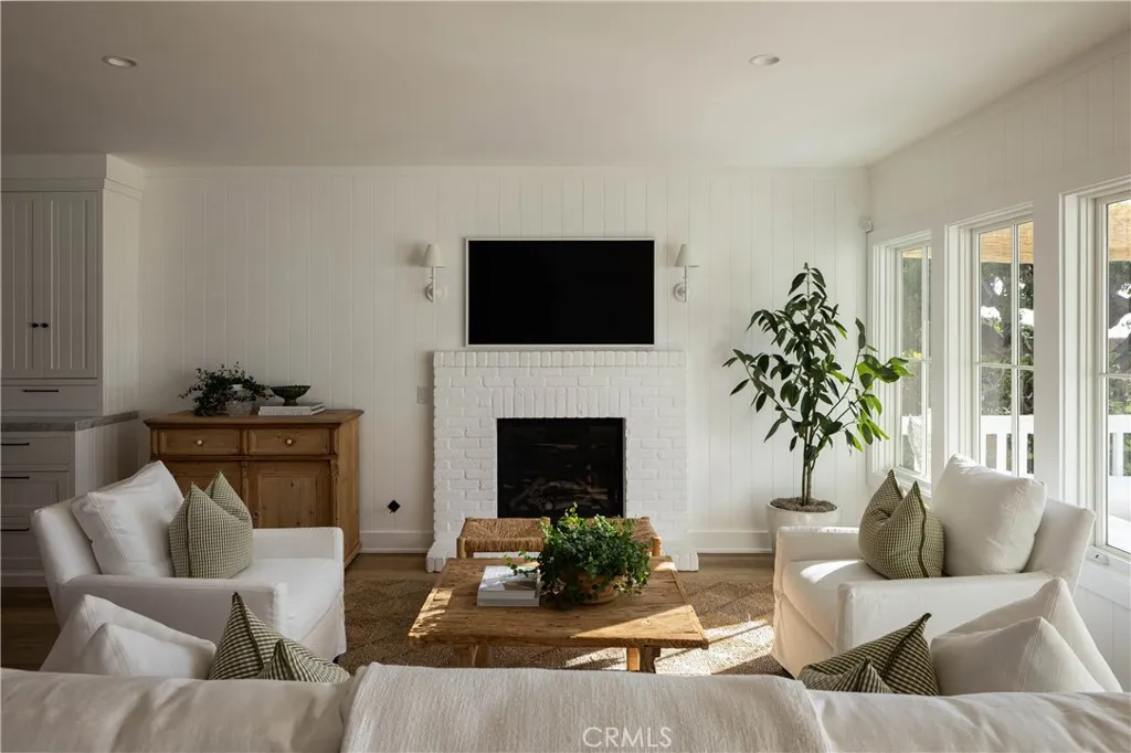 Additional image 12 of 156 Chiquita St, Laguna Beach, CA 92651