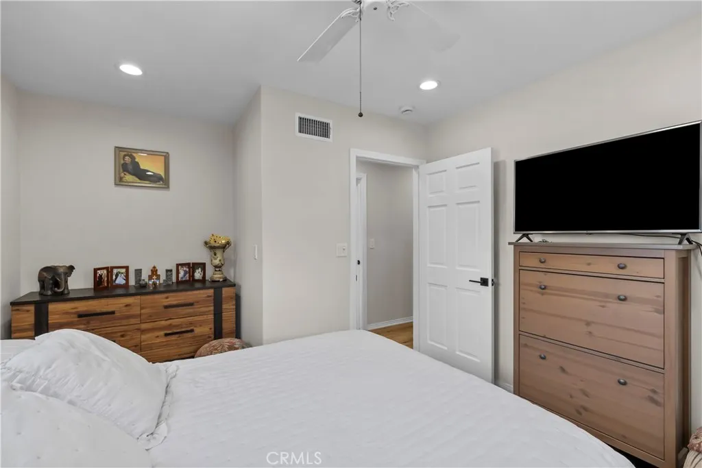 Additional image 19 of 10206 Gothic Ave, North Hills, CA 91343