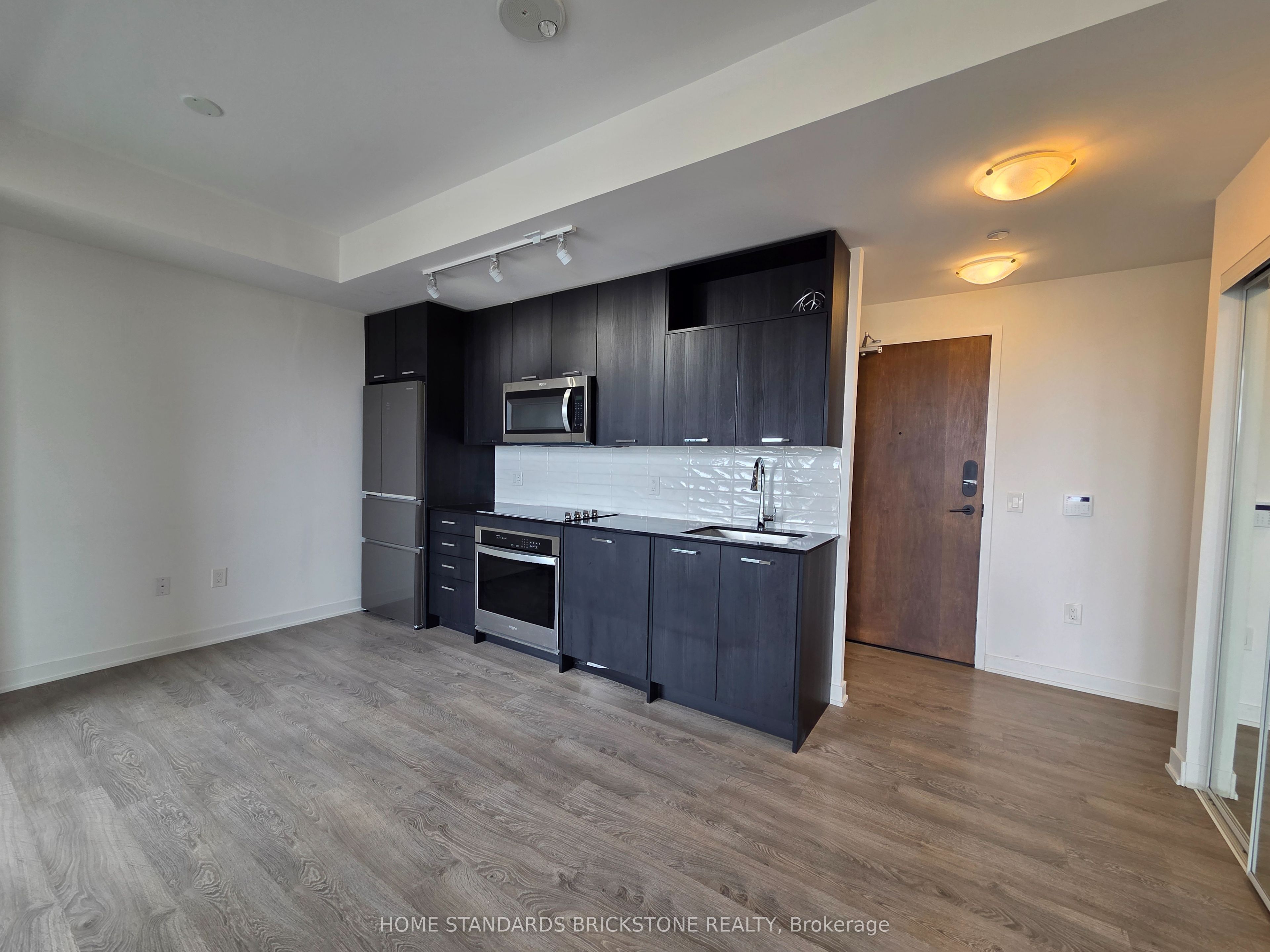 Additional image 3 of 608-120 Eagle Rock Way, Vaughan, ON, L6A 5C2