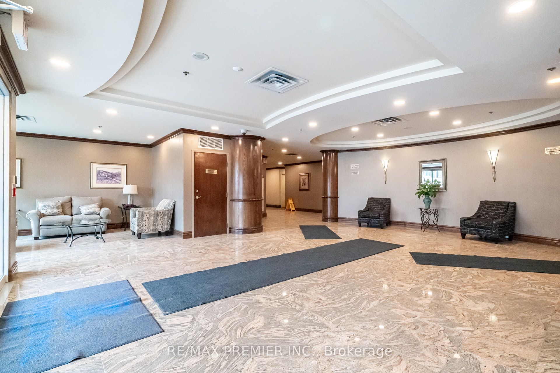 Additional image 3 of PH06-15 Michael Power Place, Toronto, ON, M9A 5G4