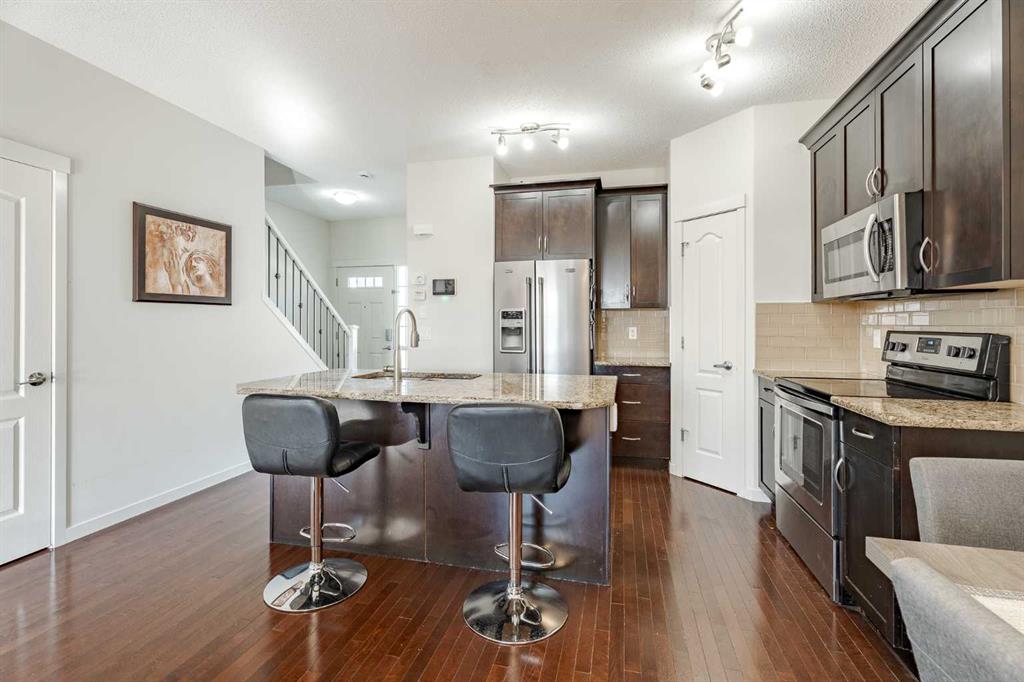 Additional image 4 of 29 Evansridge Circle NW, Calgary, AB, T3P 0H9