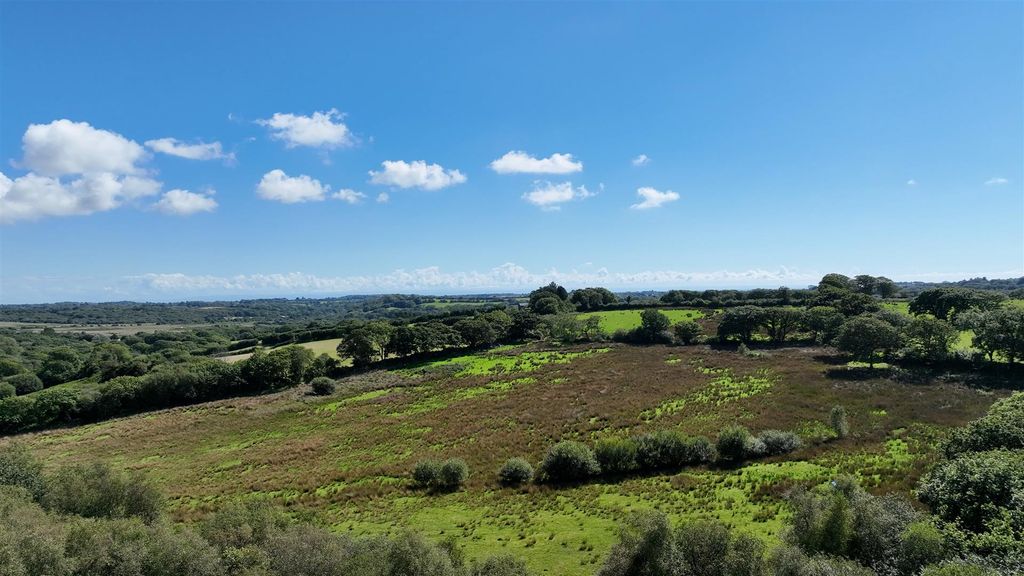 Land for salePengwern Common, Gower SA2 photo 2