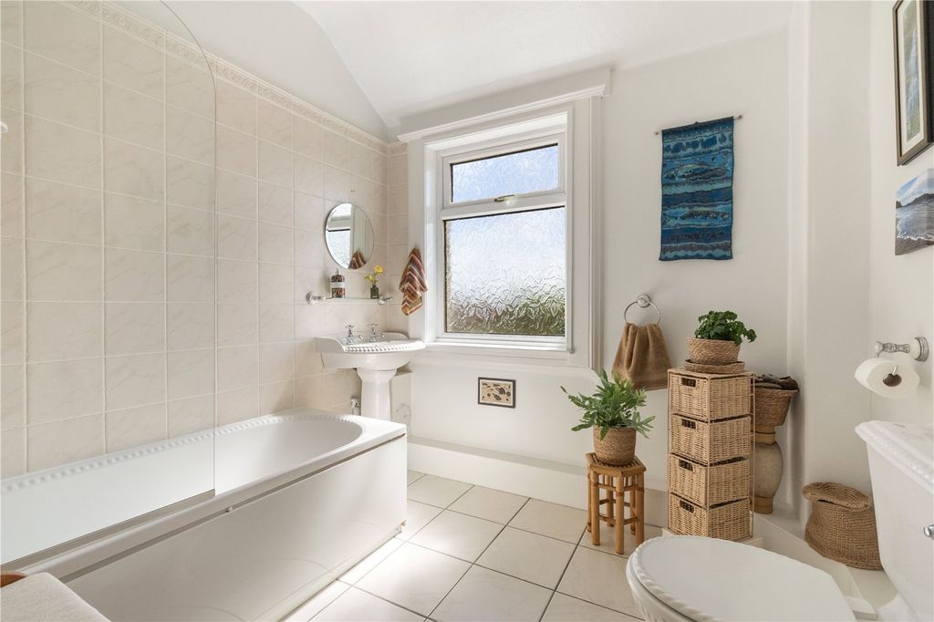 Additional image 29 of 2 bed flat for saleBellfield Road, Stirling FK8