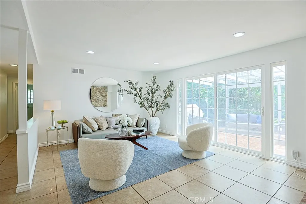 Additional image 71 of 990 S Siet Place, Anaheim, CA 92806