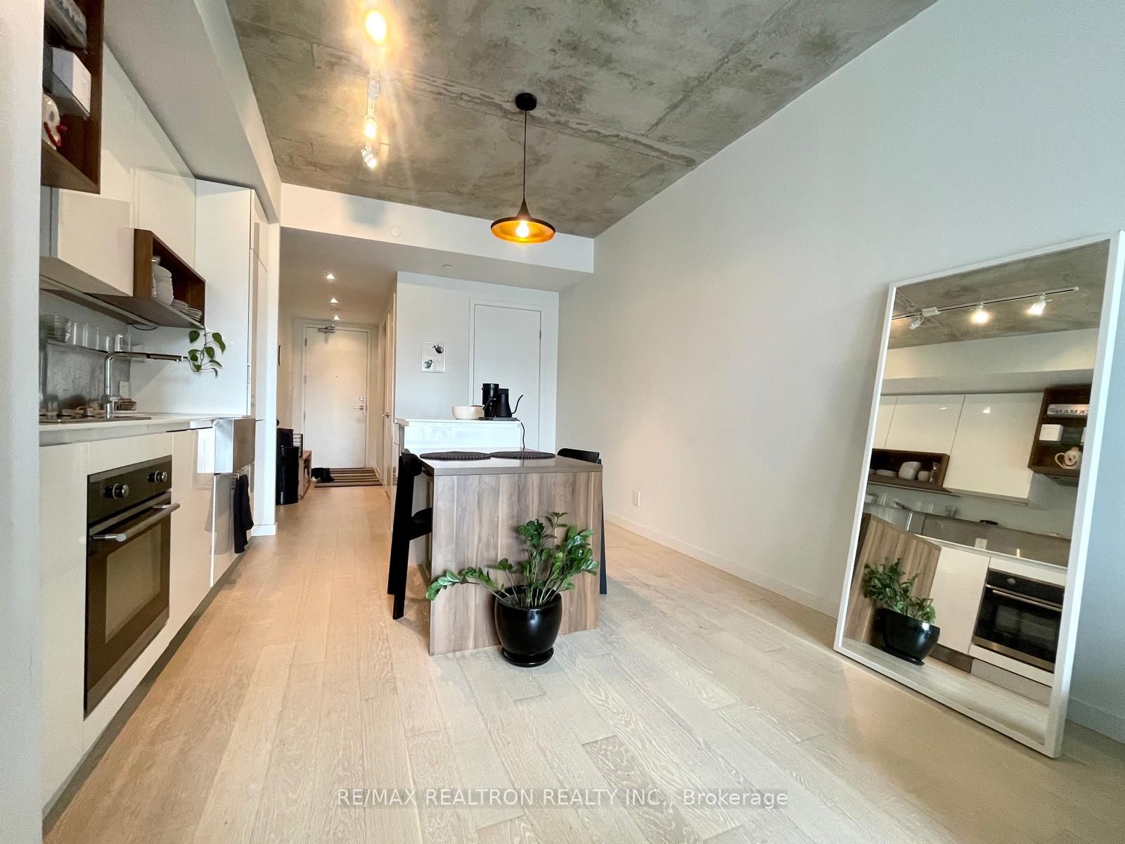 Additional image 6 of 420-383 Sorauren Avenue, Toronto, ON, M6R 0A4