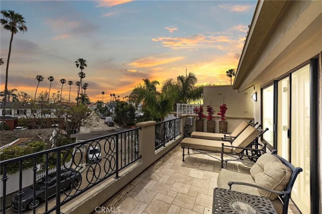 Additional image 33 of 159 Angelo Walk, Long Beach, CA 90803