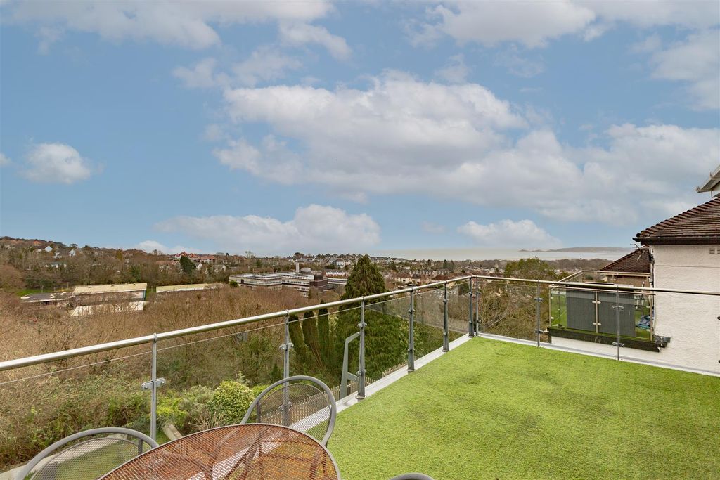 Additional image 2 of 3 bed detached house for saleLon Mafon, Sketty, Swansea SA2