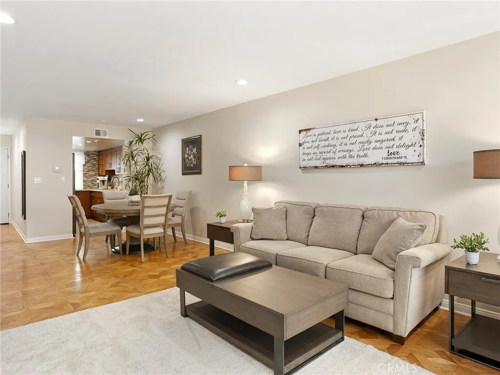 Additional image 45 of 557 E San Jose Avenue Unit 7, Burbank, CA 91501