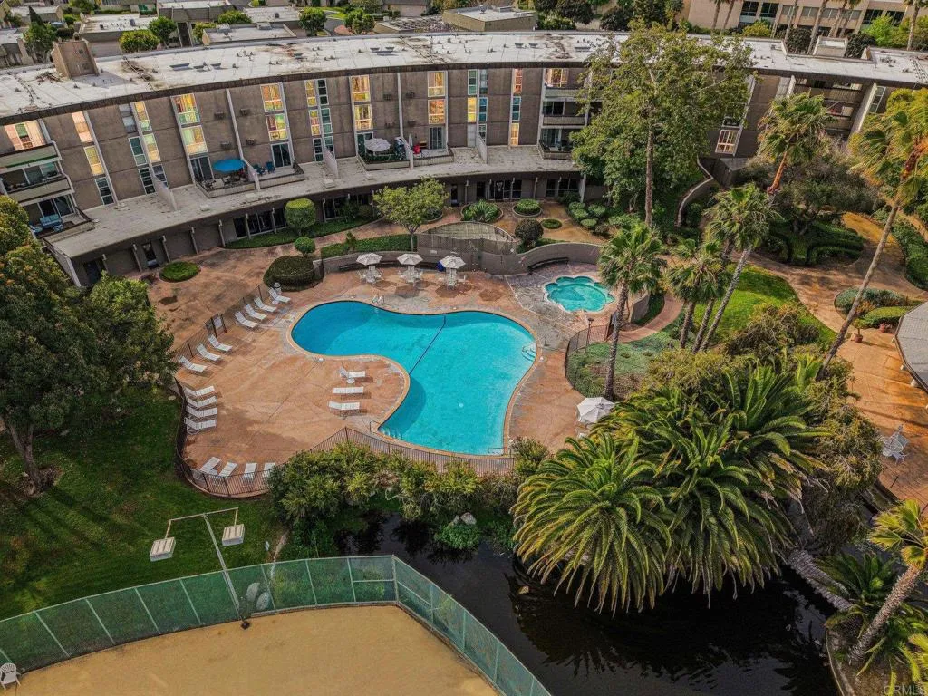 Additional image 38 of 3050 Rue D'Orleans Unit 101, San Diego, CA 92110