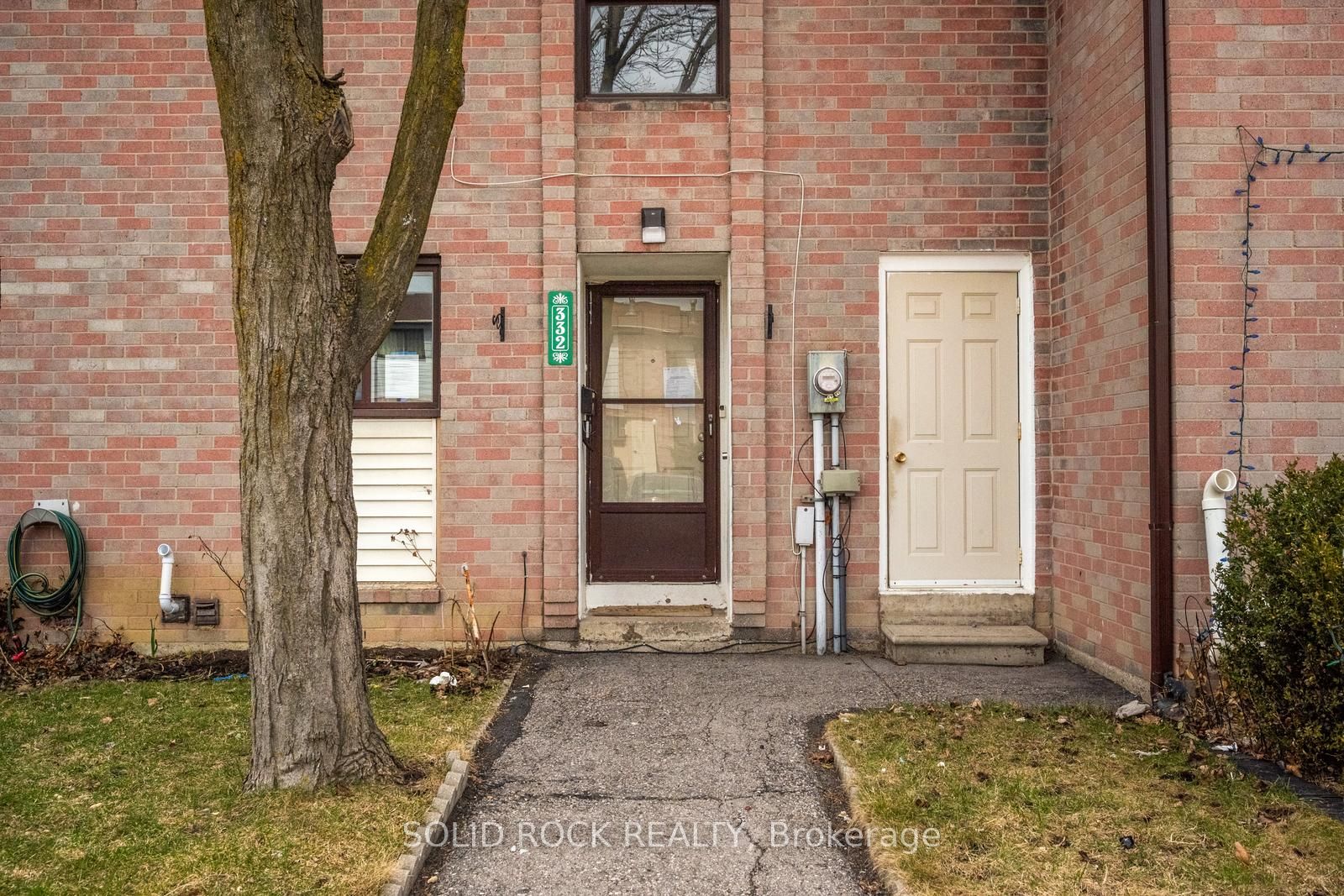 Additional image 2 of 332-332 Fleetwood Crescent, Brampton, ON, L6T 2E7