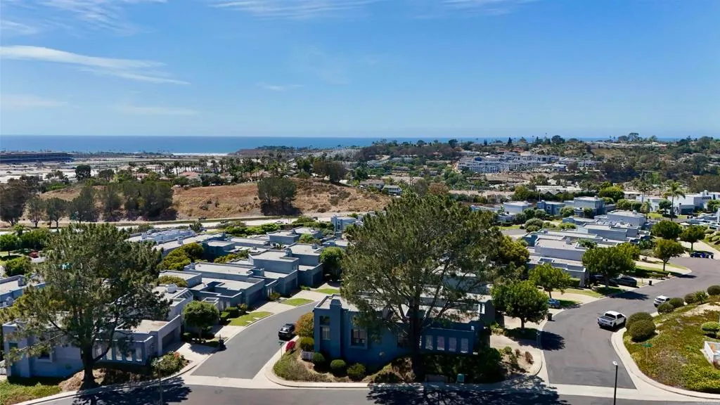 Additional image 5 of 1051 Freedom Court, Del Mar, CA 92014