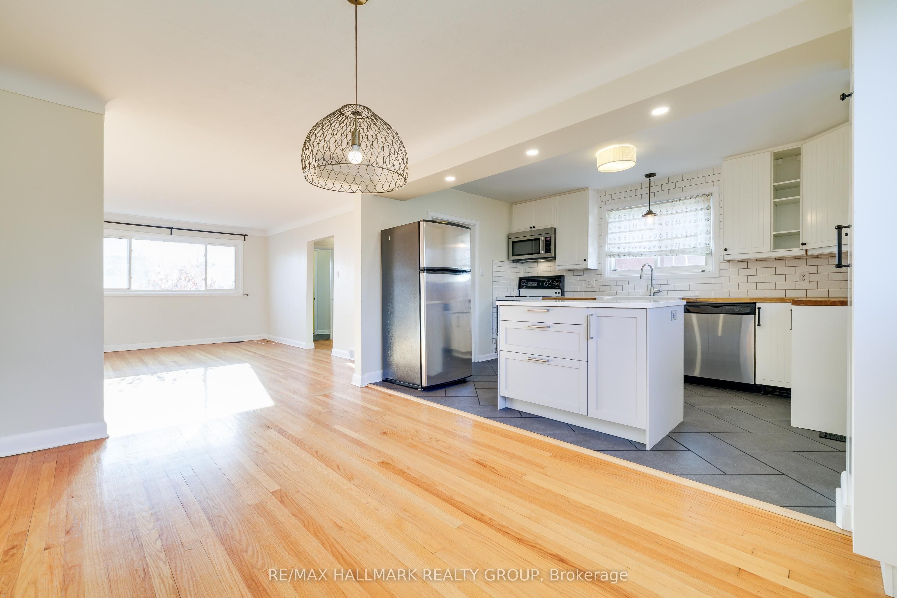 Additional image 6 of 1213 Emperor Avenue, Ottawa, ON, K1Z 8C3