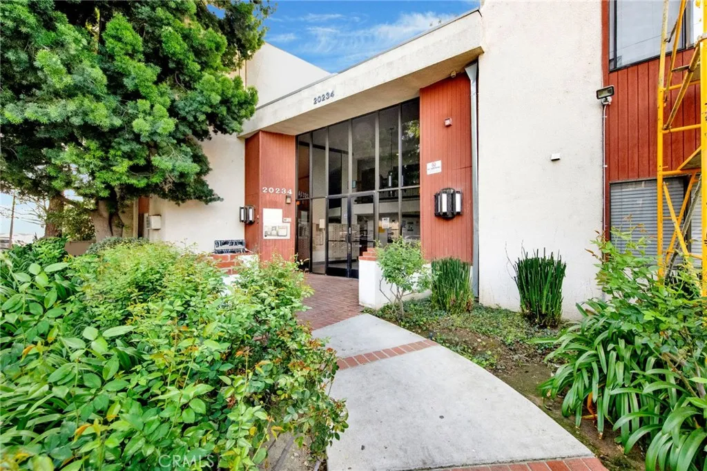 Additional image 42 of 20234 Cantara Street Unit 314, Winnetka, CA 91306