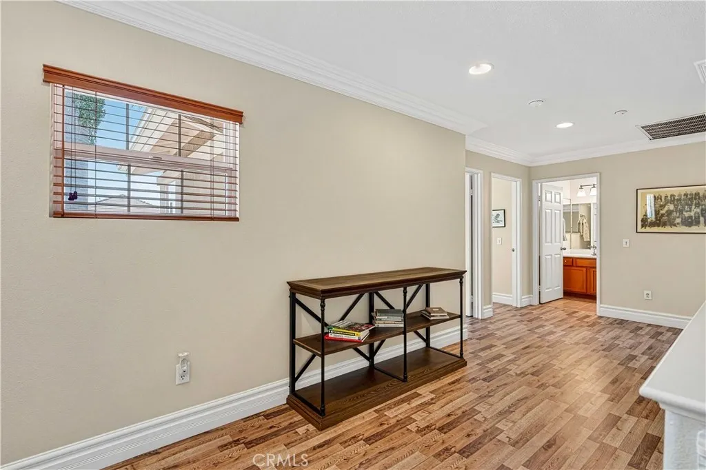 Additional image 13 of 21803 Delany Lane, Canoga Park, CA 91304
