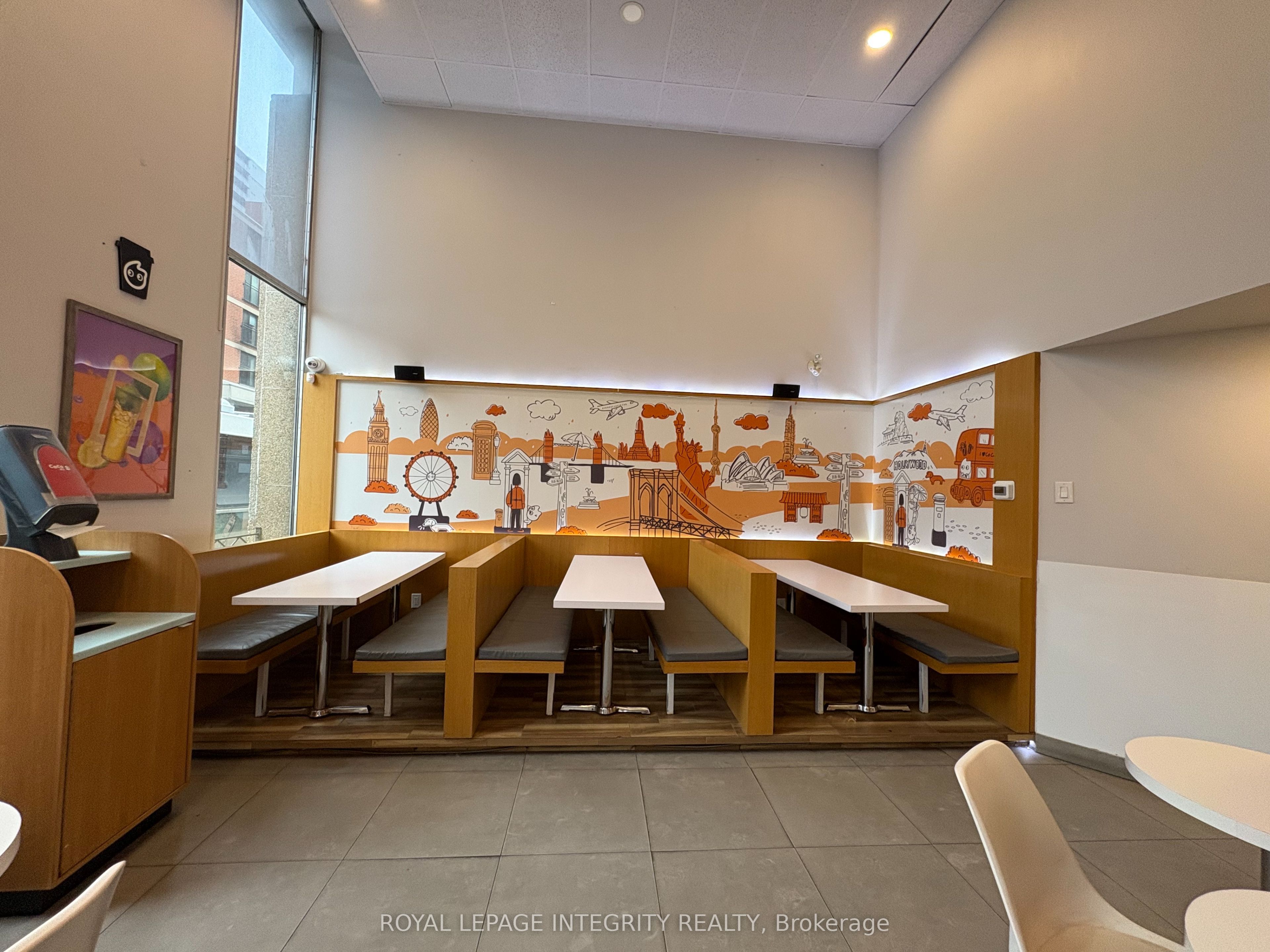 Additional image 4 of 290 Bank Street, Ottawa, ON, K2P 1X6