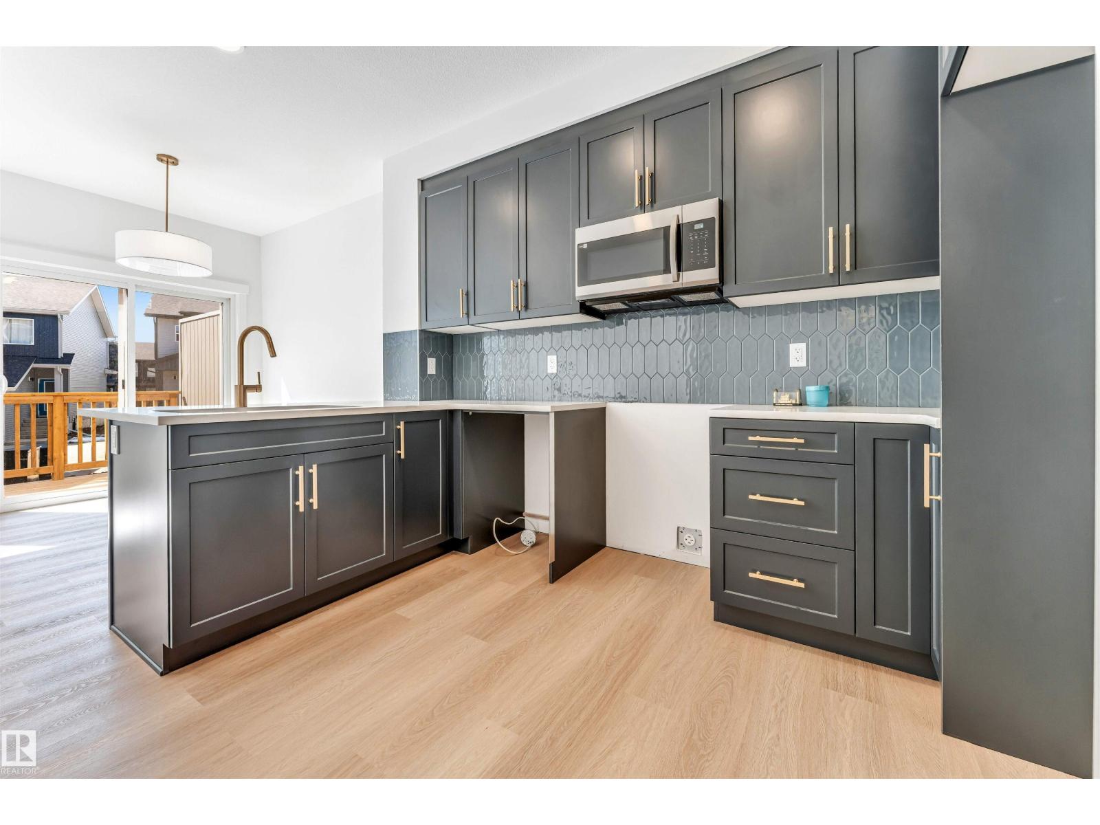Additional image 4 of 48-710 Mattson Drive SW, Edmonton, AB, T6X1A3