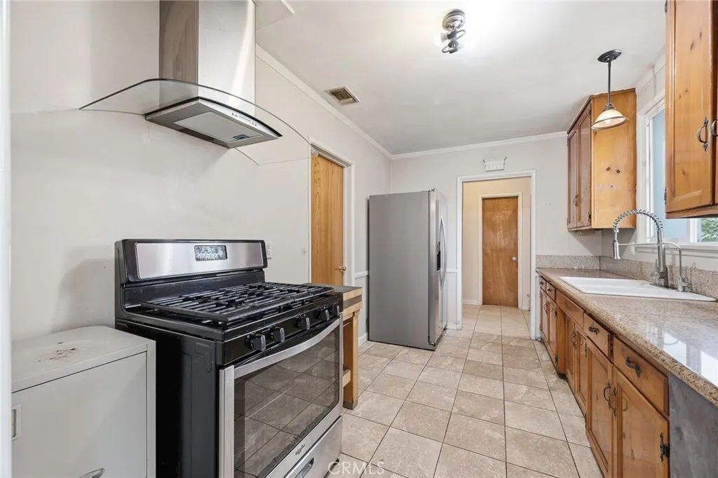 Additional image 11 of 1113 N Calvados Ave, Covina, CA 91722