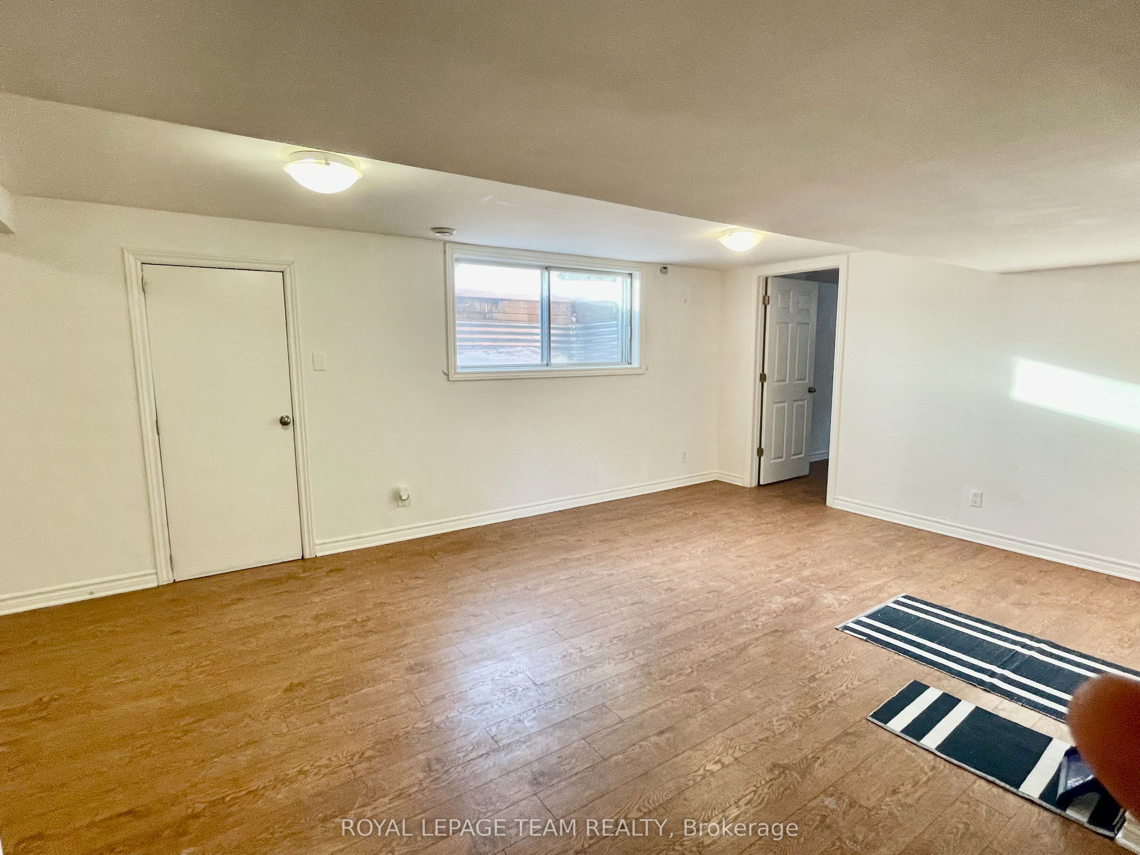 Additional image 3 of 2-1627 Chaucer Avenue, Ottawa, ON, K1G 0R7
