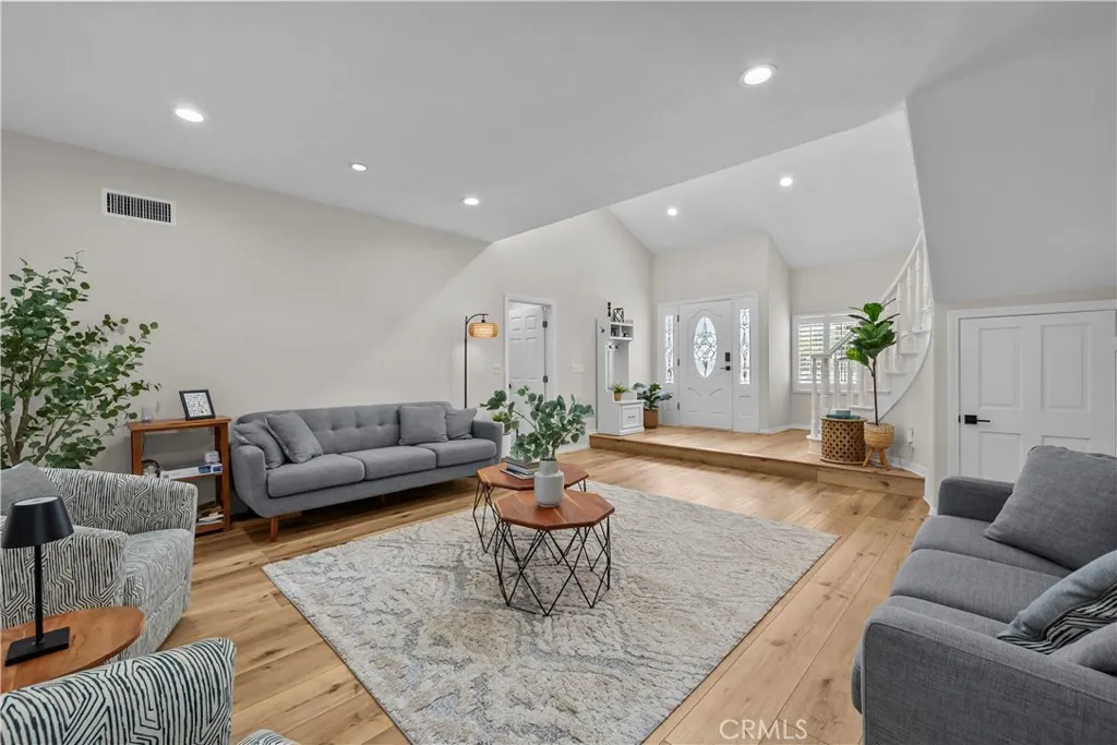 Additional image 114 of 10206 Gothic Ave, North Hills, CA 91343