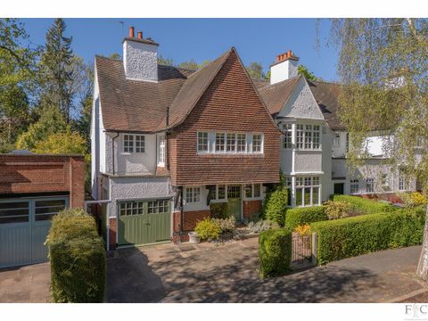 Morland Avenue, Stoneygate LE2