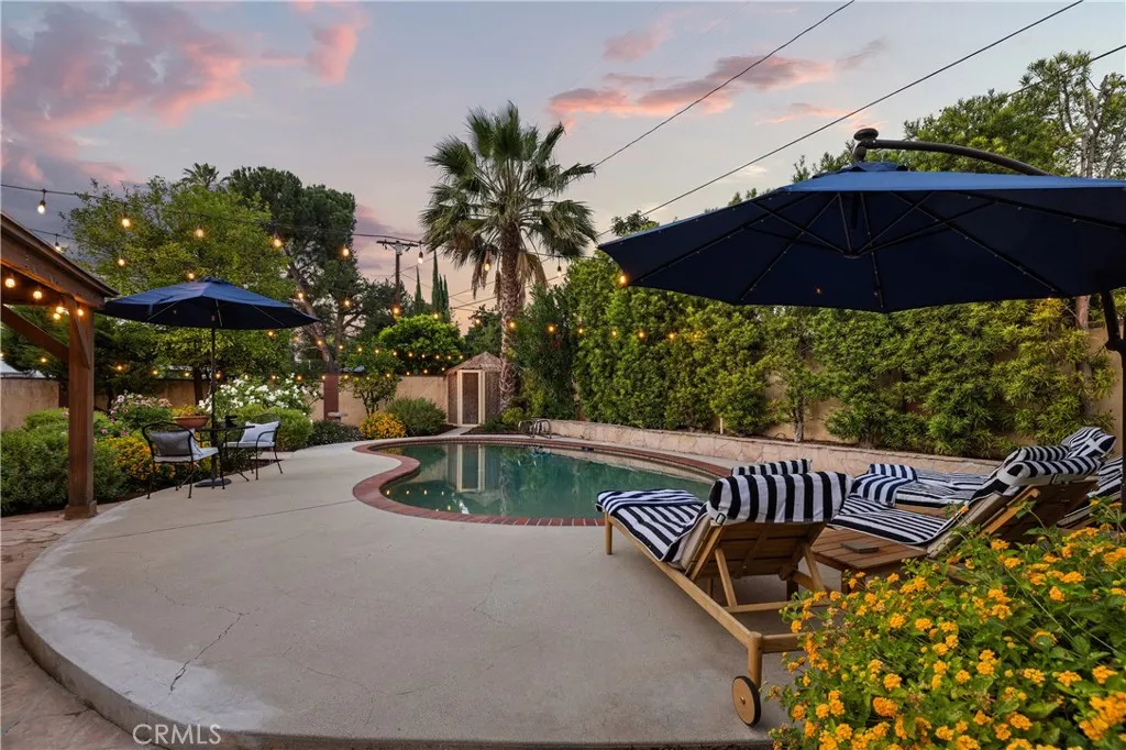 Additional image 94 of 8420 Cozycroft Ave, Winnetka, CA 91306