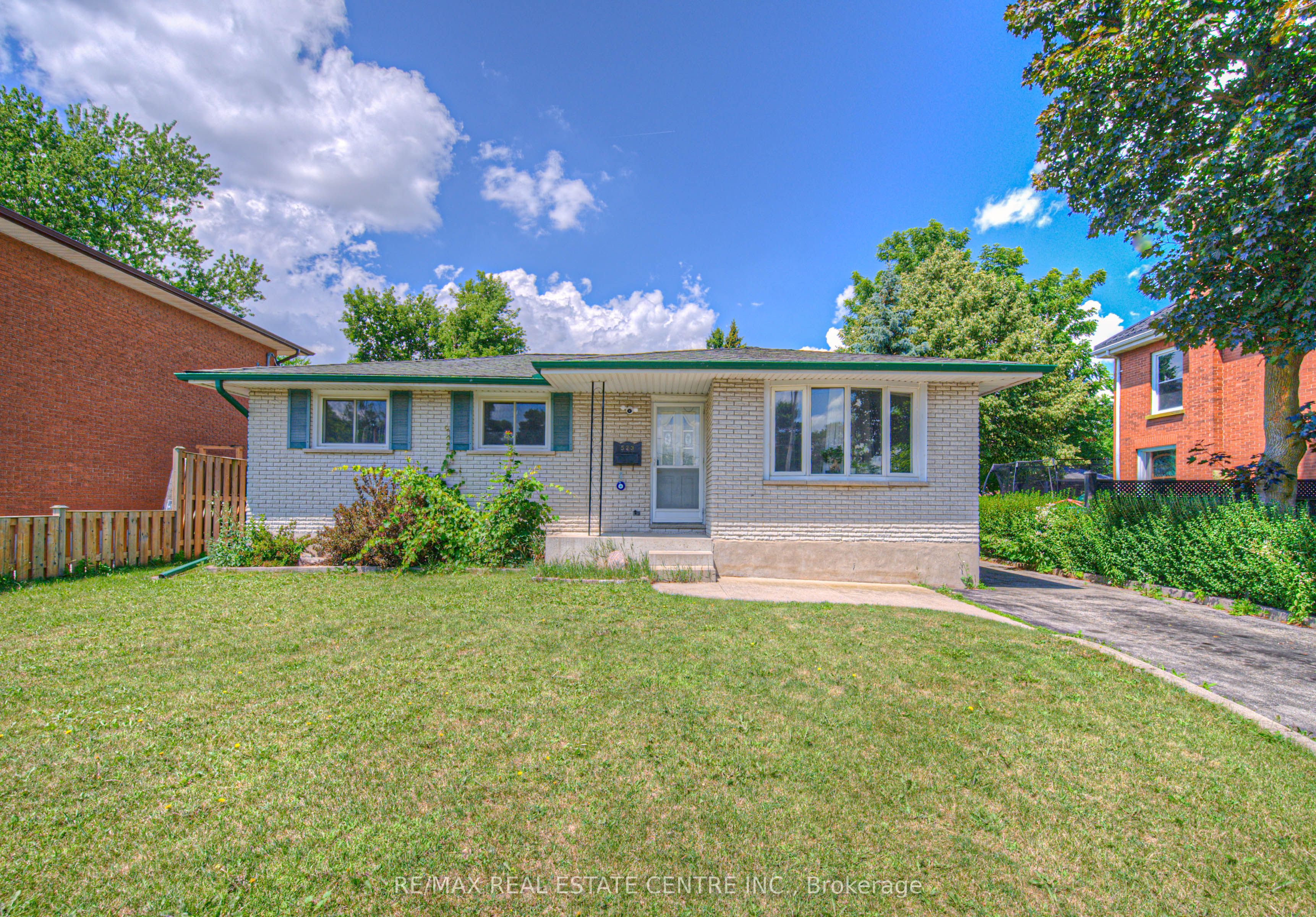 523 Dunbar Road, Cambridge, ON, N3H 2T3