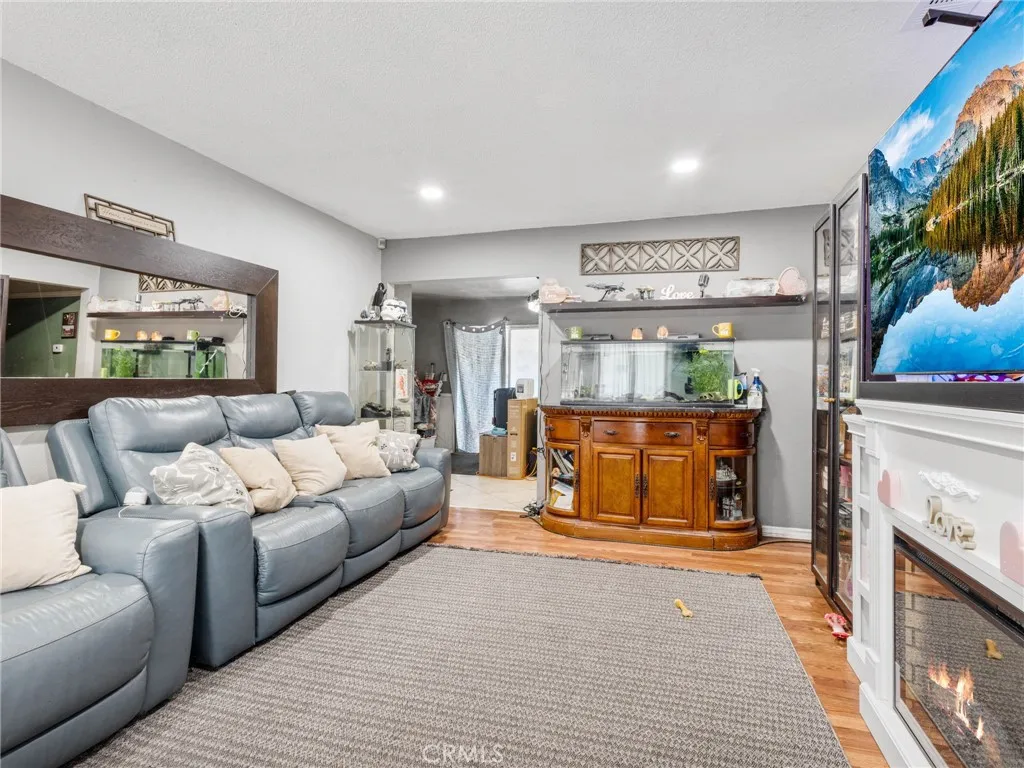 Additional image 5 of 14792 Riata St, Midway City, CA 92655