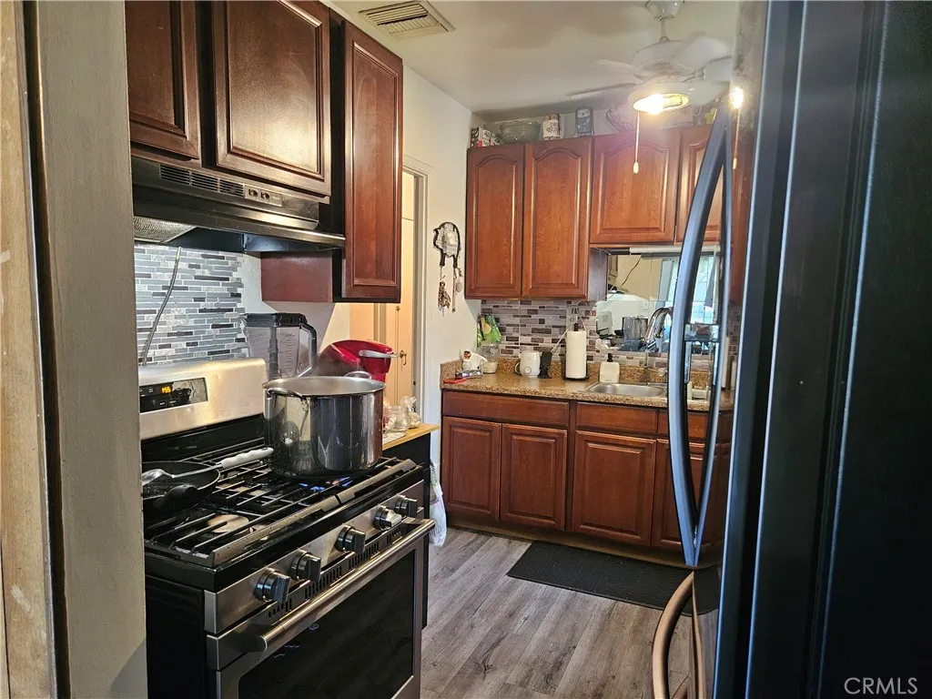 Additional image 71 of 537 E 3rd St, Rialto, CA 92376