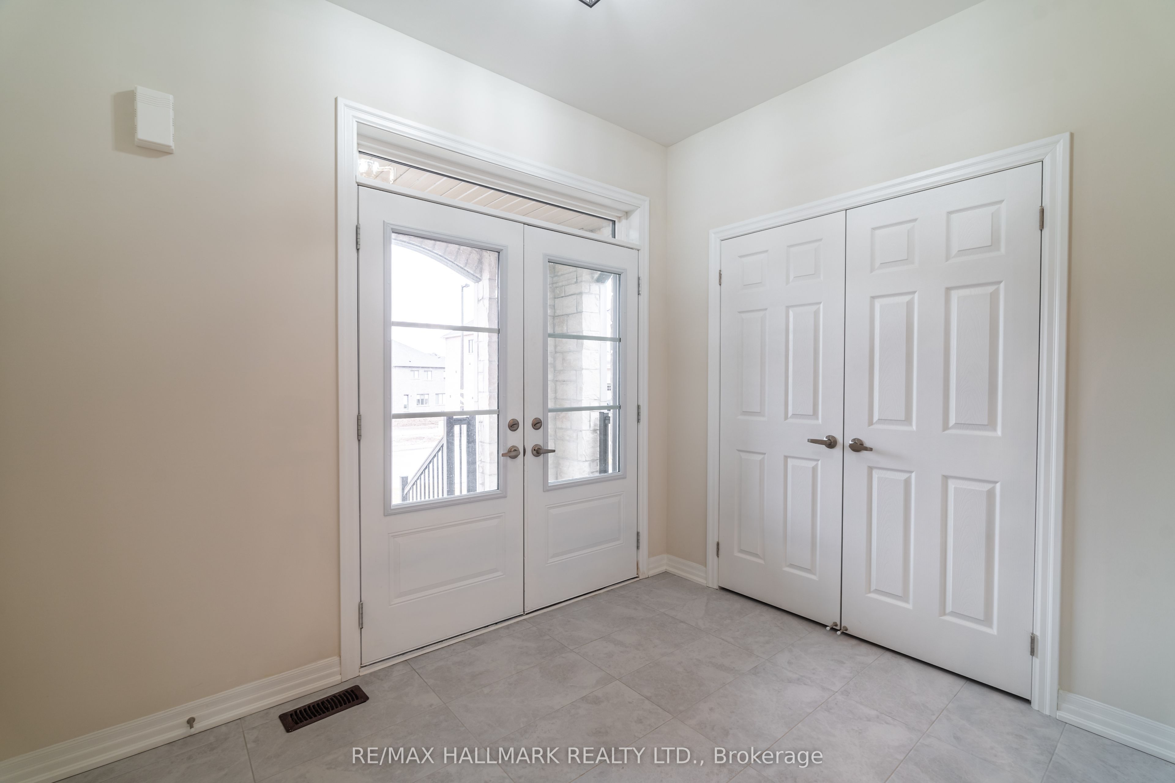 Additional image 5 of 19 Stennett Drive, Georgina, ON, L4P 0J4