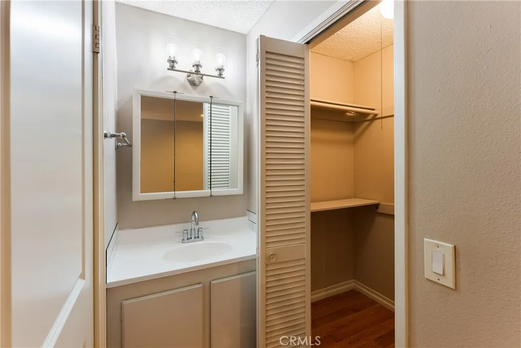 Additional image 44 of 7150 Carlson Circle Unit 66, Canoga Park, CA 91303