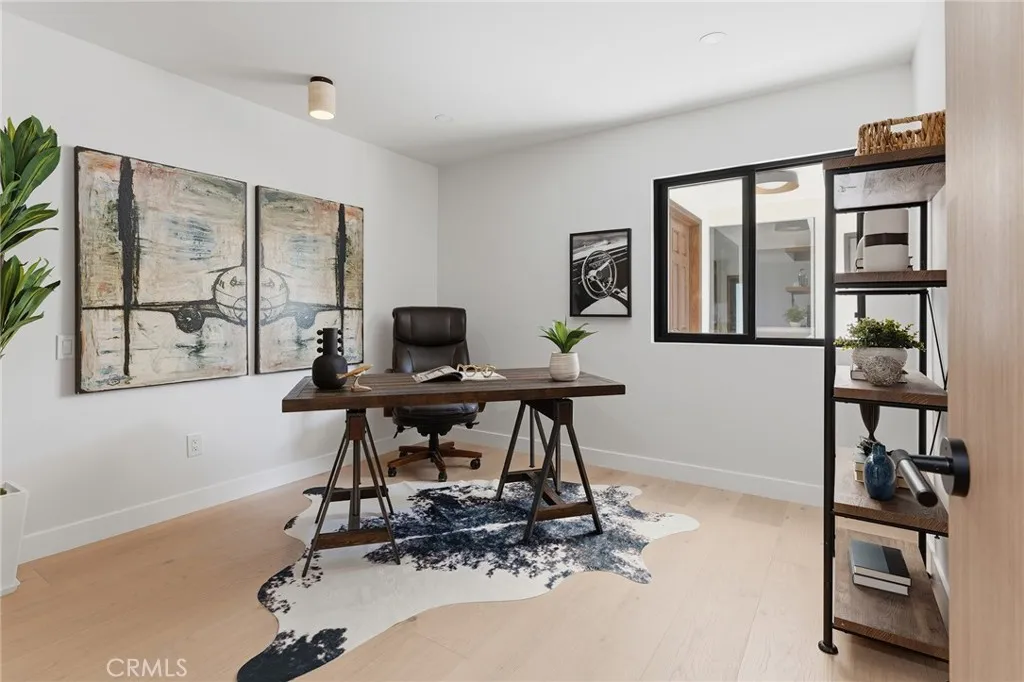 Additional image 100 of 6052 Maury Avenue, Woodland Hills, CA 91367